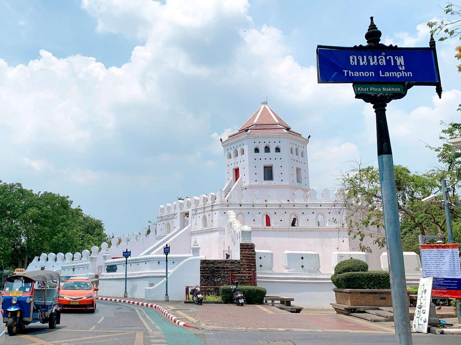 โกอินน์ สีลม - สถานีรถไฟฟ้าเซนต์หลุยส์ Go Inn Silom - Bts Saint Louis Bangkok Kültér fotó